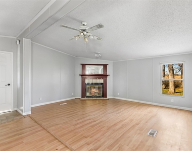 297 Gettysburg Drive - Photo Thumbnail 9