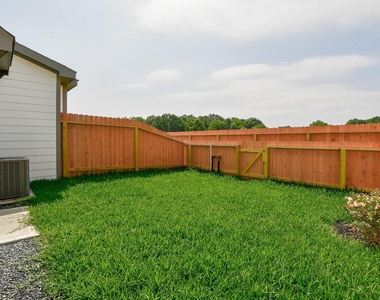 27927 Western Creek Court - Photo Thumbnail 25