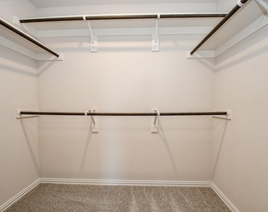 27927 Western Creek Court - Photo Thumbnail 15