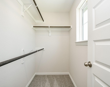 27927 Western Creek Court - Photo Thumbnail 21