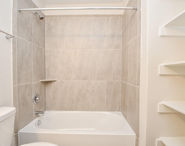 27927 Western Creek Court - Photo Thumbnail 23