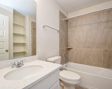 27927 Western Creek Court - Photo Thumbnail 20