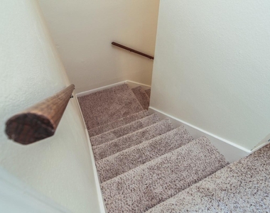 14209 Lost Meadow Lane - Photo Thumbnail 6