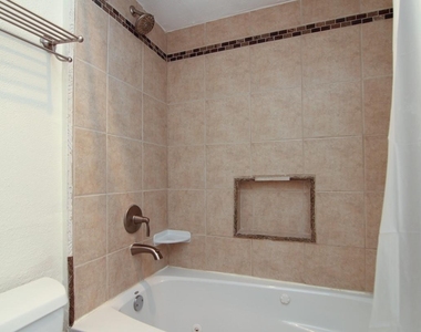14209 Lost Meadow Lane - Photo Thumbnail 10