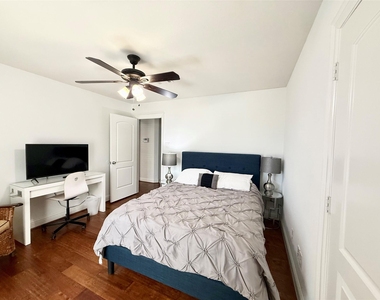 5454 Imogene Street - Photo Thumbnail 22
