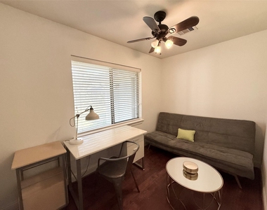 5454 Imogene Street - Photo Thumbnail 27