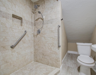 540 Fort Sumpter Street - Photo Thumbnail 12