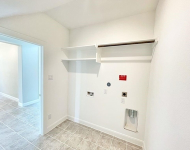 11419 Windy Cedar Court - Photo Thumbnail 8