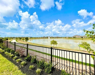 11419 Windy Cedar Court - Photo Thumbnail 4