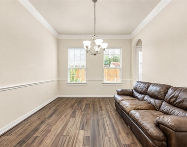 1231 Sopris Drive - Photo Thumbnail 5