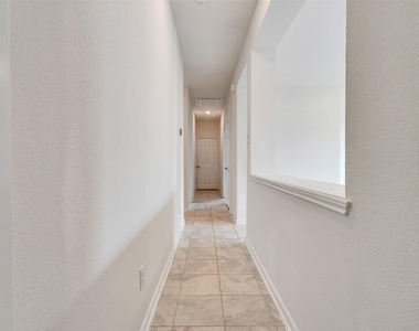 6011 Whitewing Road - Photo Thumbnail 7