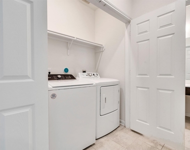 6011 Whitewing Road - Photo Thumbnail 9