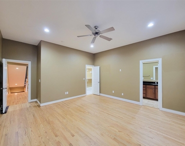 1115 Saint Charles Street - Photo Thumbnail 19