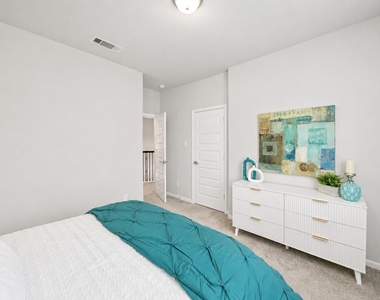 8119 Messina Mount Drive - Photo Thumbnail 24