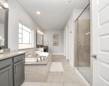 8119 Messina Mount Drive - Photo Thumbnail 13