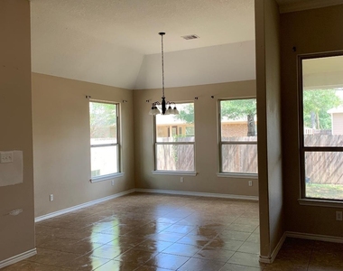 16795 N Blue Jay Drive - Photo Thumbnail 3