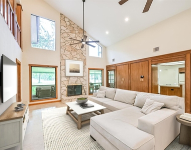16040 Dunes Drive - Photo Thumbnail 1