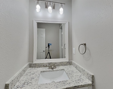 16407 Redbud Berry Lane - Photo Thumbnail 19