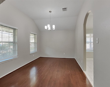 16407 Redbud Berry Lane - Photo Thumbnail 5