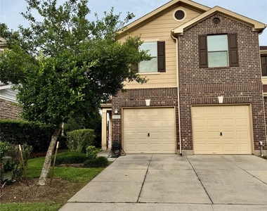16010 Limestone Lake Drive - Photo Thumbnail 31
