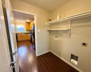 16010 Limestone Lake Drive - Photo Thumbnail 42