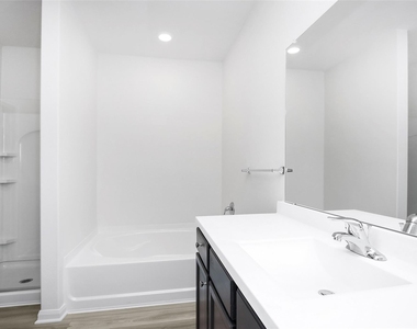 474 Amberwood Park Drive - Photo Thumbnail 9