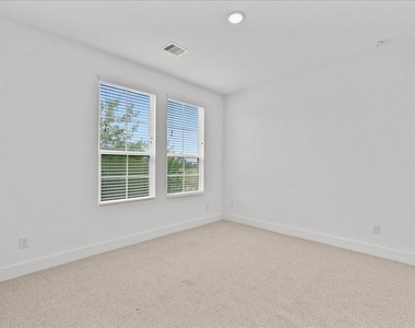 2906 Stevens Street - Photo Thumbnail 20
