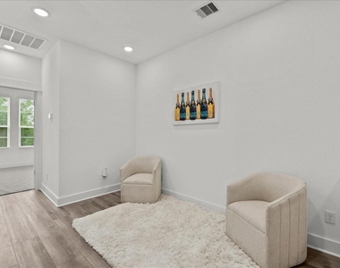 2906 Stevens Street - Photo Thumbnail 11