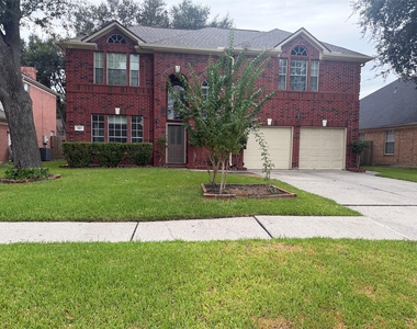 4163 Surreydon Drive - Photo Thumbnail 2