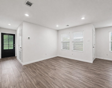11935 Detar Court - Photo Thumbnail 3