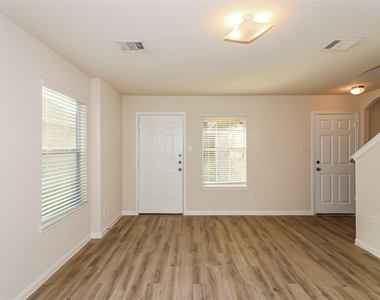 5431 Amelia Plantation Drive - Photo Thumbnail 3