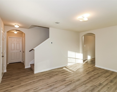 5431 Amelia Plantation Drive - Photo Thumbnail 2