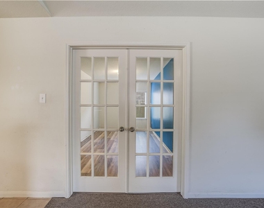 22719 Tabberts Way - Photo Thumbnail 10