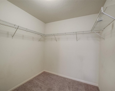 22719 Tabberts Way - Photo Thumbnail 17