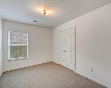22719 Tabberts Way - Photo Thumbnail 18