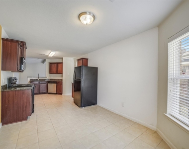 22719 Tabberts Way - Photo Thumbnail 9