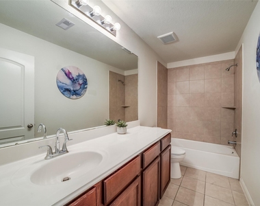 22719 Tabberts Way - Photo Thumbnail 20