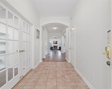 8122 Dune Brooke Dr - Photo Thumbnail 3