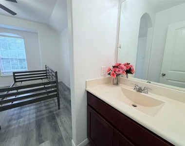 30515 Woodson Trace Drive - Photo Thumbnail 39