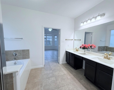 30515 Woodson Trace Drive - Photo Thumbnail 21