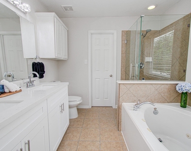 21106 Machall Manor Court - Photo Thumbnail 19
