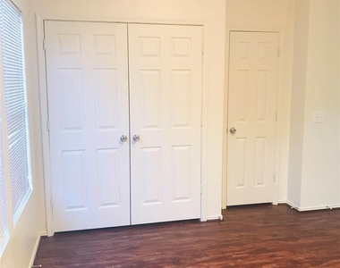 23734 Pebworth Place Lane - Photo Thumbnail 11