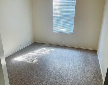 23734 Pebworth Place Lane - Photo Thumbnail 19