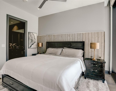 1211 Caroline Street - Photo Thumbnail 9