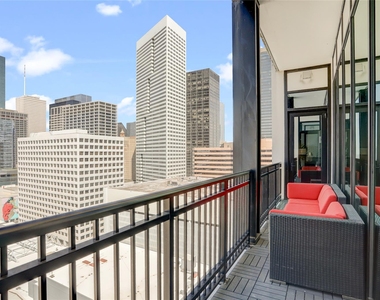 1211 Caroline Street - Photo Thumbnail 14