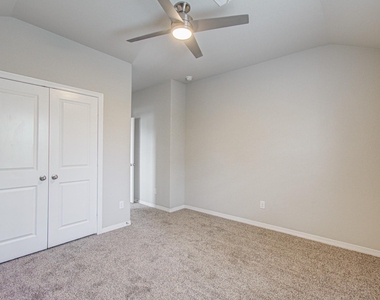 11730 Twin Creeks Hill Drive - Photo Thumbnail 37