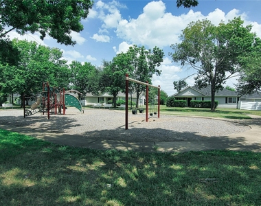6335 Torrance Elms Court - Photo Thumbnail 15