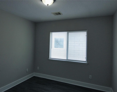 6335 Torrance Elms Court - Photo Thumbnail 10