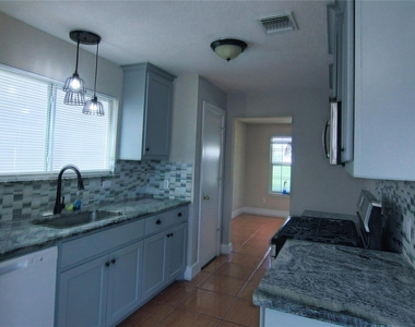 6335 Torrance Elms Court - Photo Thumbnail 3