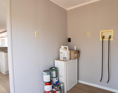 21288 North Street - Photo Thumbnail 14